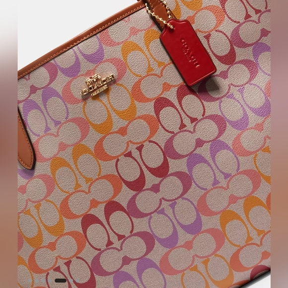 Coach Rainbow City Signature Tote - Picture 6 of 6